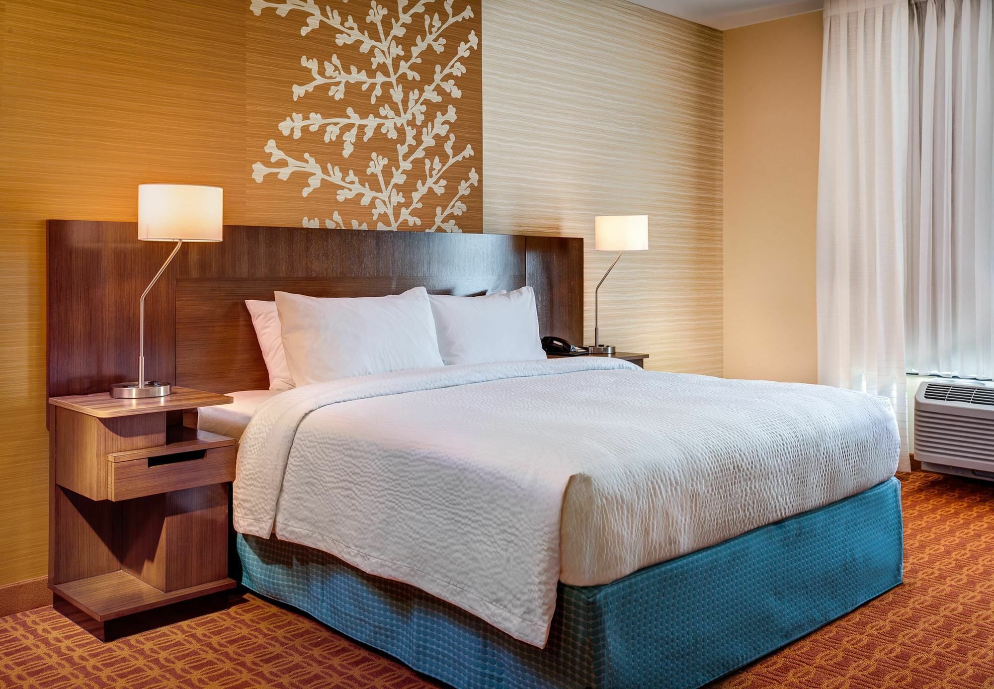 Fairfield & By Marriott Hotel 3*
